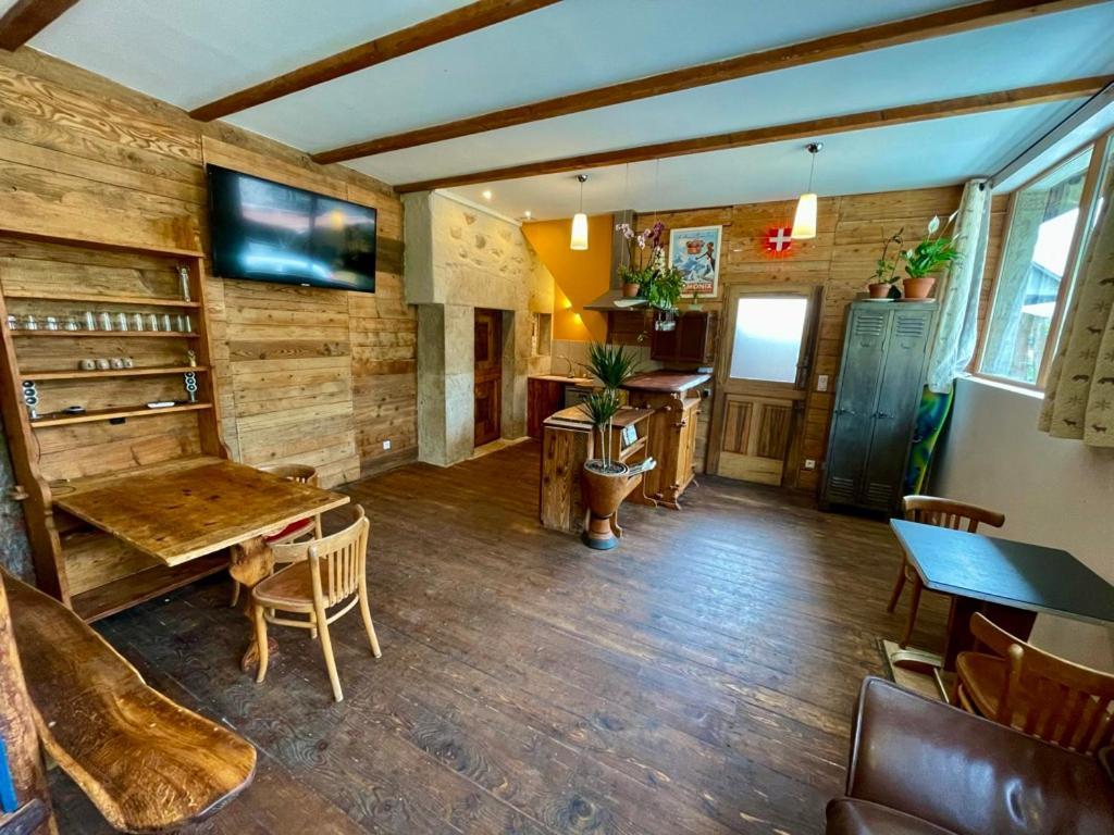 Apartamento Le Refuge De Chaparon